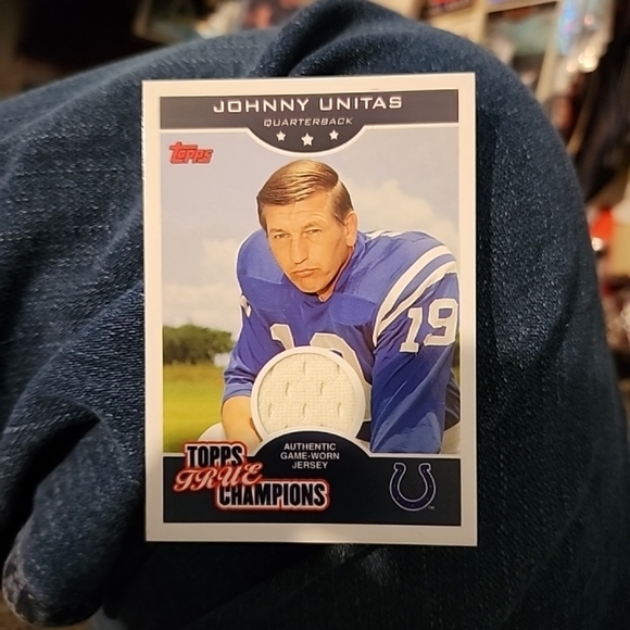 Johnny Unitas Football Card - Picture 1 of 1